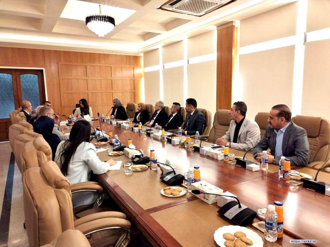 اللجنة السياسية في شبكة أنكي تستعرض الديناميات الانتخابية والتحالفات المحتملة لعام 2025